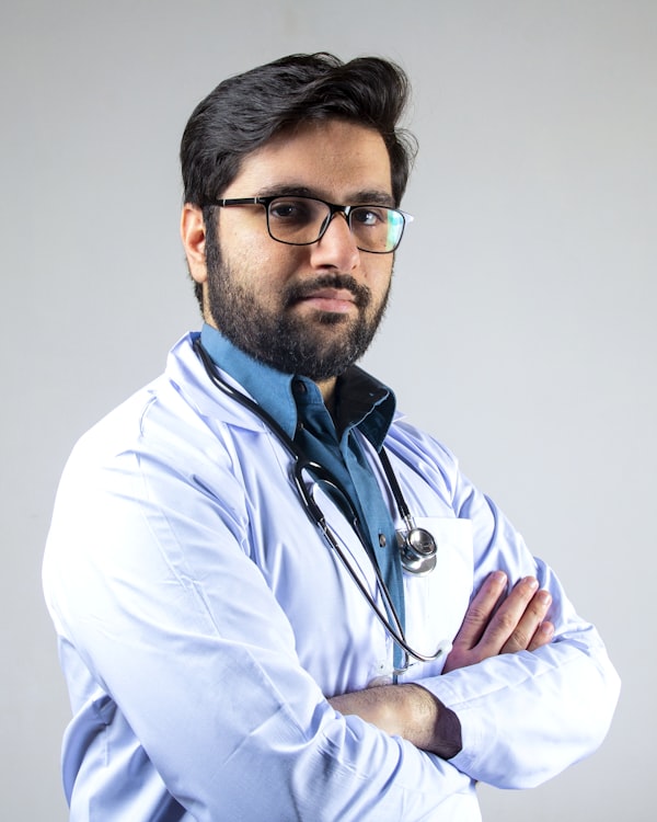 Dr. Mostafa Ahmed – Dental Specialist at Drsh Clinic